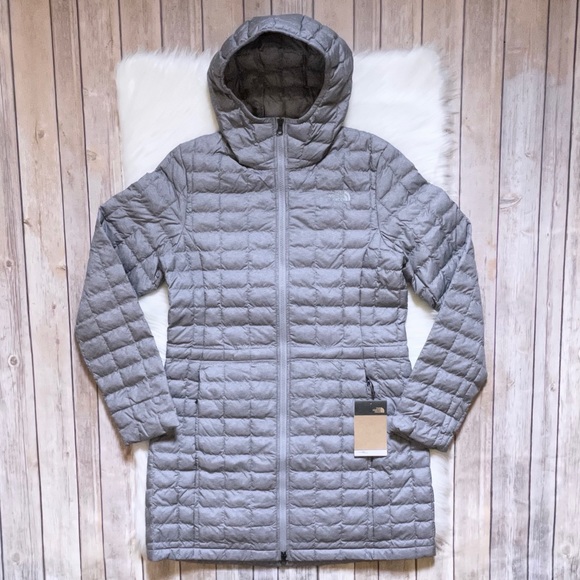 The North Face Women’s ThermoBall Eco Parka 2 - Picture 2 of 9